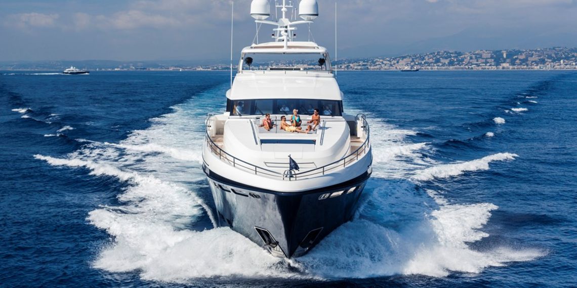 Флагман Pricess Yachts - Princess 40M