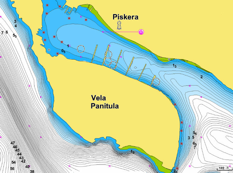 Открыть карту Navionics стоянок яхт в марине Пишкера