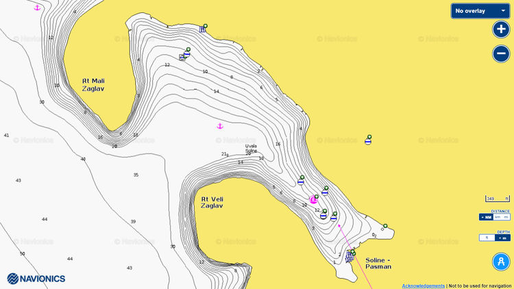Открыть карту Navionics стоянок яхт в бухте Солине