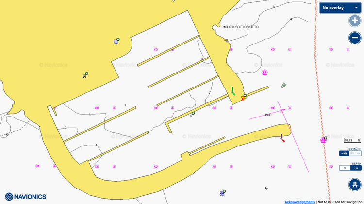 Открыть карту Navionics стоянок яхт в  маринеу Саливоли