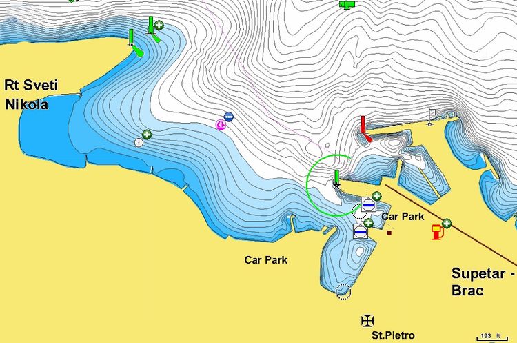 Открыть карту Navionics яхтенных стоянок в городе Супетар. Остров Брач. Хорватия