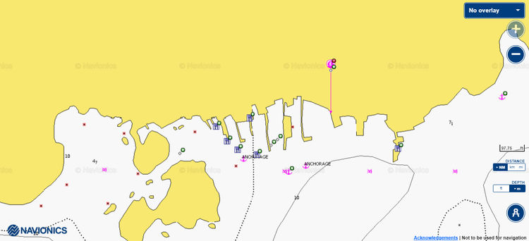 Открыть карту Navionics стоянок яхт в Кале Кёй