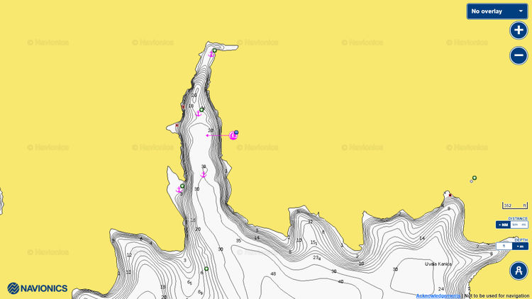 Открыть карты Навионикс якорной стоянка яхт в бухте Боровица