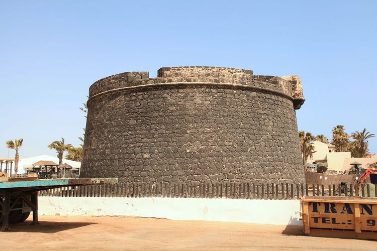 Сторожевая башня в Калета де Фасте
