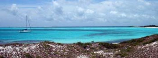 Sailing in Los Roques Islands