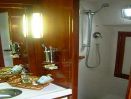 Aft Master Bath with Stall Shower