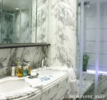 GUEST STATEROOM - BATHROOM