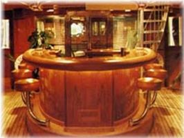 Gorgeous Bar on the Fantail