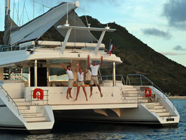 Beautifull yacht for happy crew