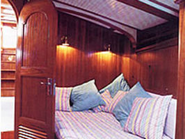 Double guest cabin port (sister ship)