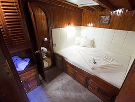 Libra - guest cabin
