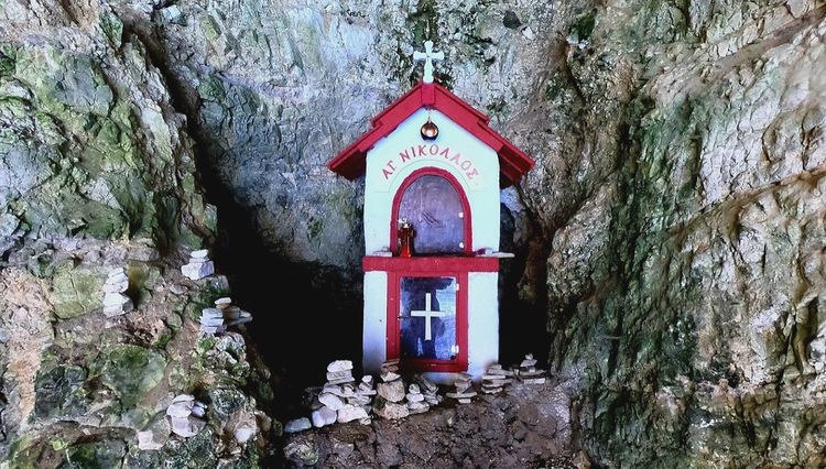 Пещера Святого Николая