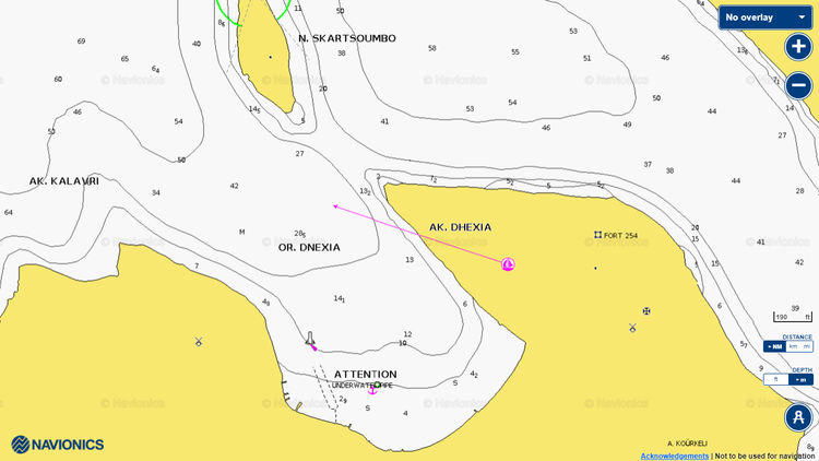 Открыть карту Navionics якорных стоянок яхт в бухте Декса