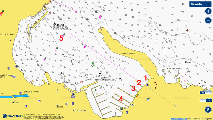 Открыть карту Navionics стоянок яхт в порту Отранто