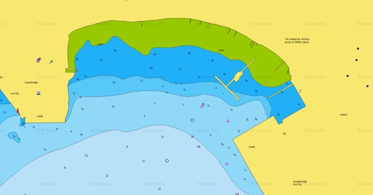 Открыть карту Навионикс стоянок яхт в Неа Перамос