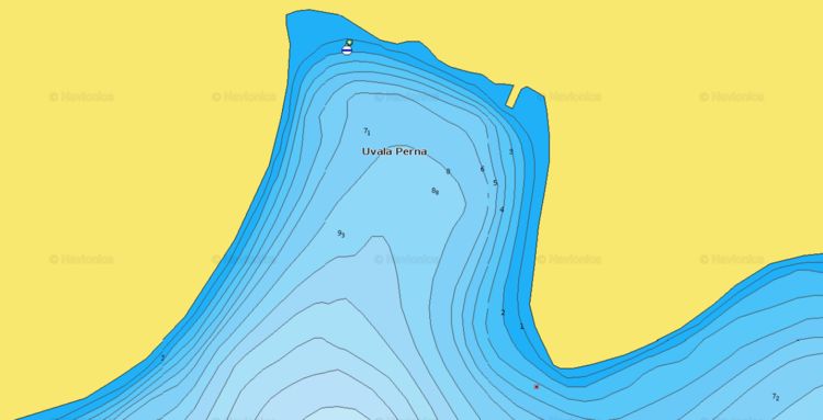 Открыть карту Navionics якорной стоянки яхт в бухте Перна на юге острова Пройз