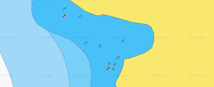 Откыть карту Navionics якорной стоянки яхт в Маленькой бухте