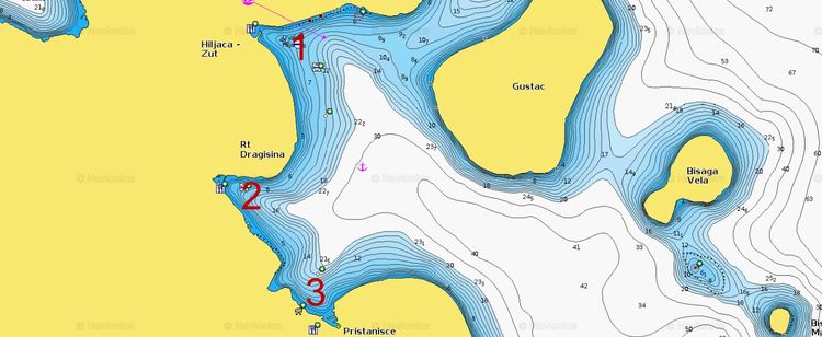 Открыть карту Navionics стоянок яхт в бухте Хильяча