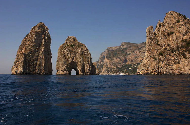 Faraglioni. Capri