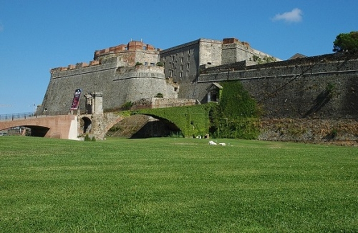 Крепость Приамар