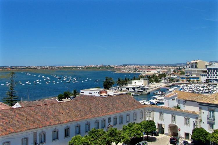 Город Faro, Португалия (фото: Carlos Mejía Greene)
