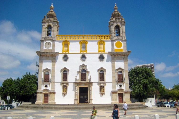 Церковь Карму (фото: Miguel Segura)