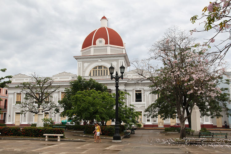 Губернаторский дворец Сьенфуэгоса (Palacio de Gobierno de Cienfuegos)