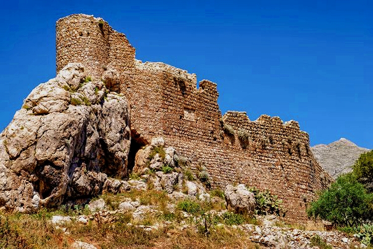 Замок Хрисохерии