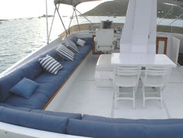 Topside Sun Deck With Lounging Areas in Sun and Shade. Great for diving into the clear water. Also fantastic and romantic under the starts.