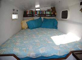 Double aft cabin