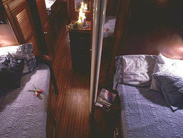 Guest cabin